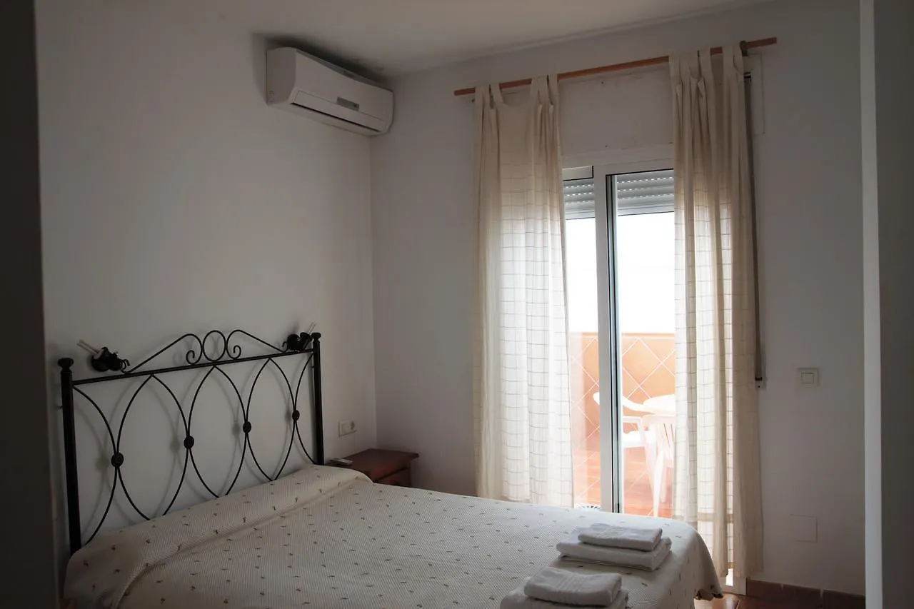 Easy Nerja Apartments 0*,  Spain
